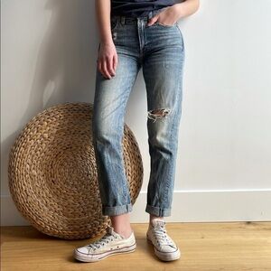 SALE ⬇️ G-STAR  BOYFRIEND MEDIUM BLUE WASHED JEANS -24